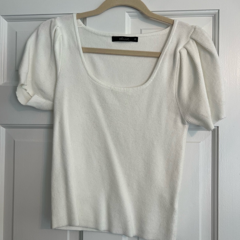 White sweater material